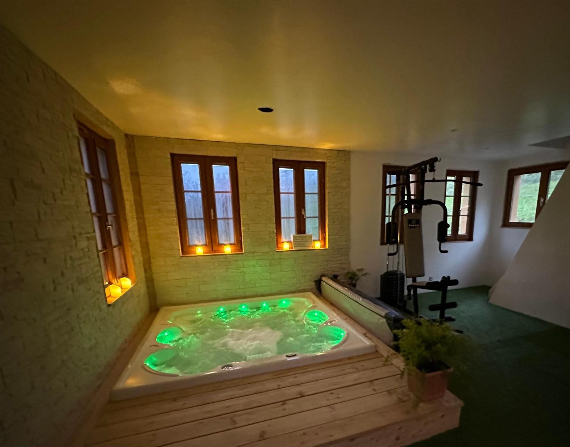 Gite Au Coeur Du Jura Entre Comte Et Vin Jaune, Gite Vin Jaune Chamole Esterno foto